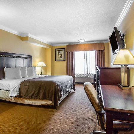 Quality Inn & Suites Bell Gardens-Los Angeles Экстерьер фото